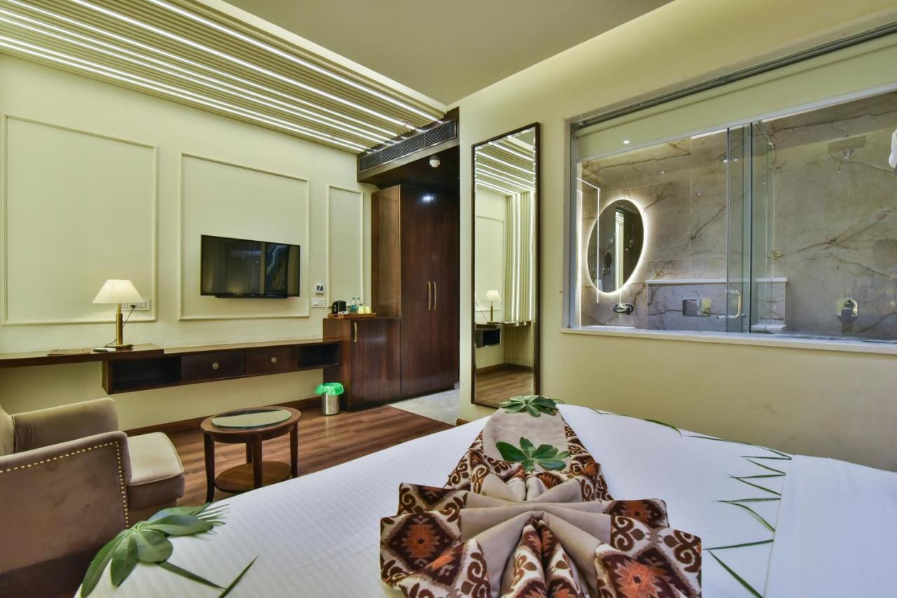 Hotel Br Grand With Nimo Club Amritsar -5 Mint From Golden Temple Exterior foto