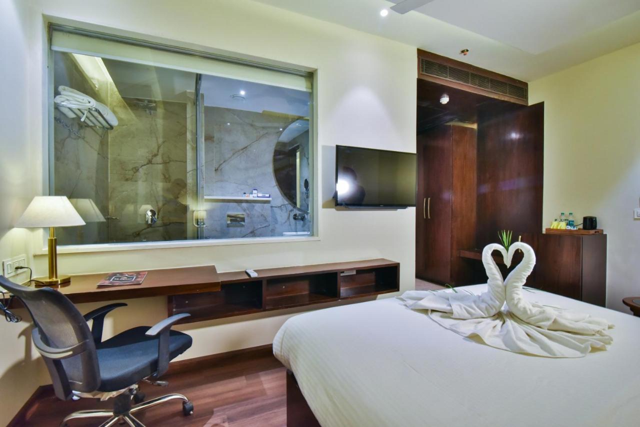 Hotel Br Grand With Nimo Club Amritsar -5 Mint From Golden Temple Exterior foto